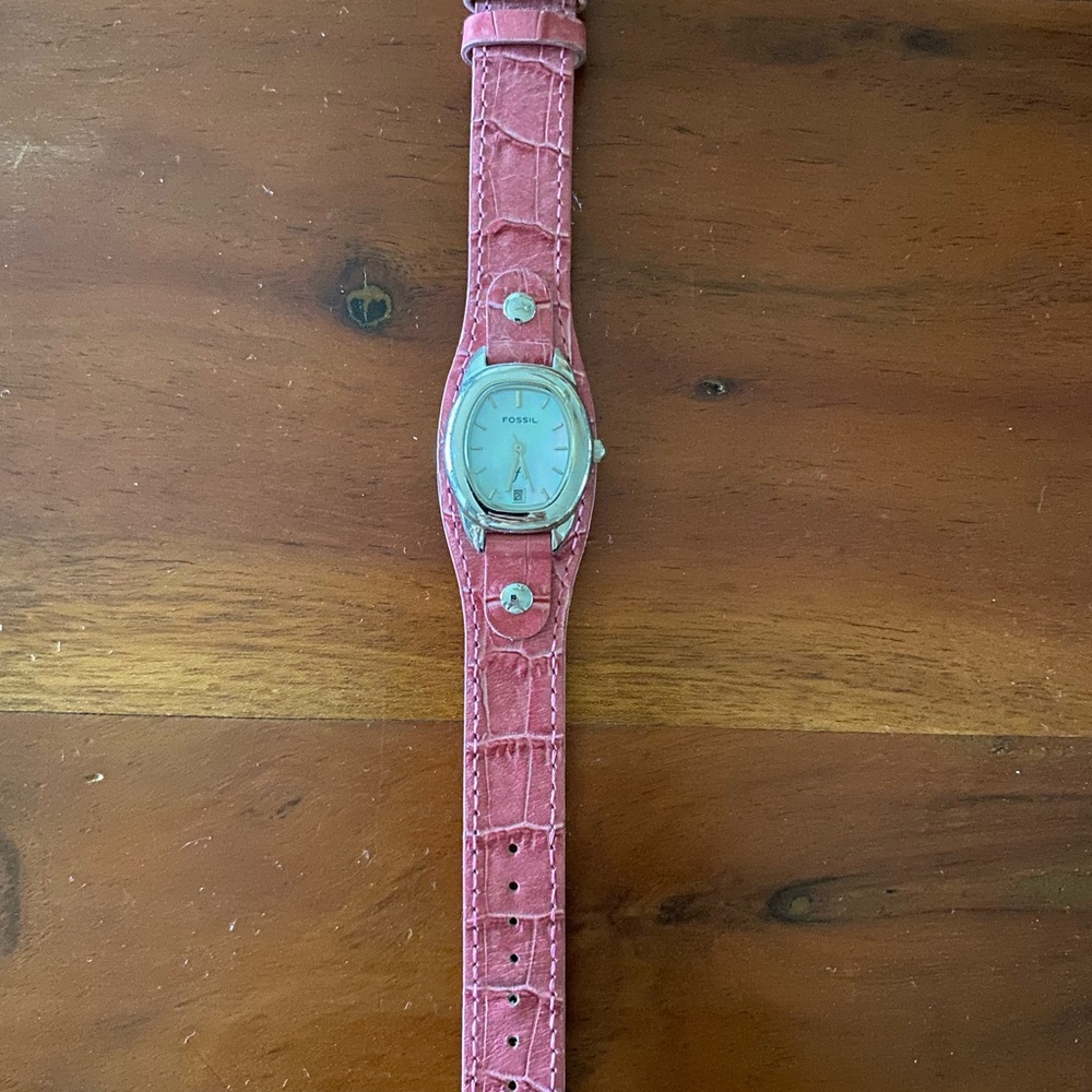 Fossil Pink Croc-Embossed Leather Watch
